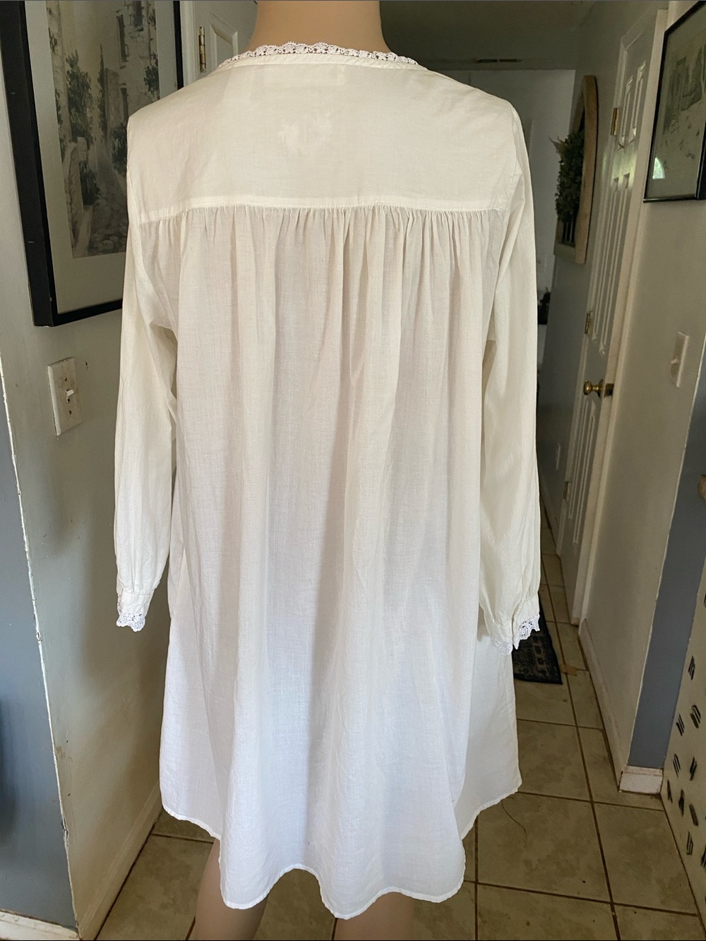 Eileen West Cream Cotton Button-Front Nightgown with Lace Yoke - Picture 9 of 11